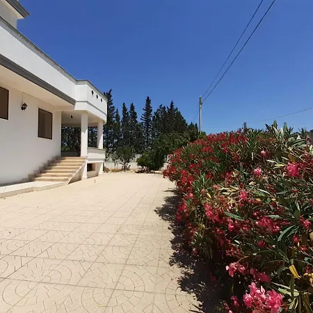 Villa Villa Leonardo Erchie (Apulia)